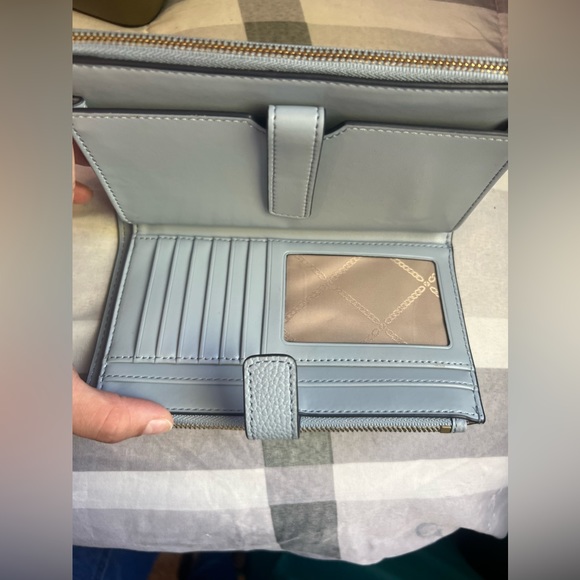 MK Wallet - Picture 3 of 4